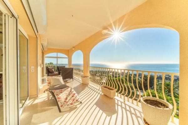 Chalet independiente en venta en El Higuerón - Capellanía, Benalmádena photo 1