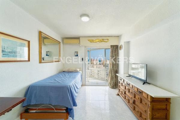 Product photo 1