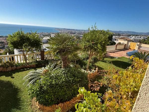 Chalet independiente en venta en El Higuerón - Capellanía, Benalmádena thumbnail 2