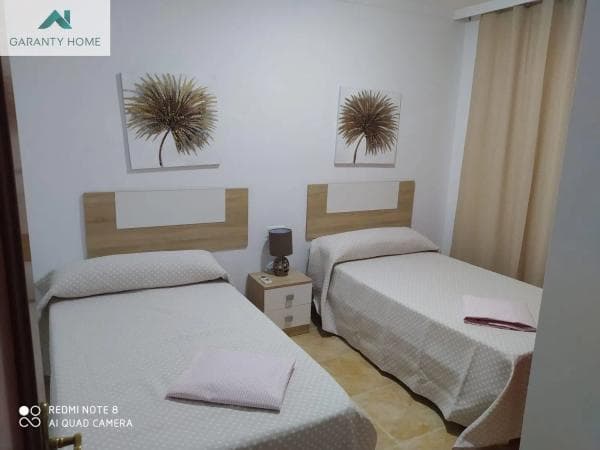 Piso en venta en Parque de la Paloma, Benalmádena thumbnail 2