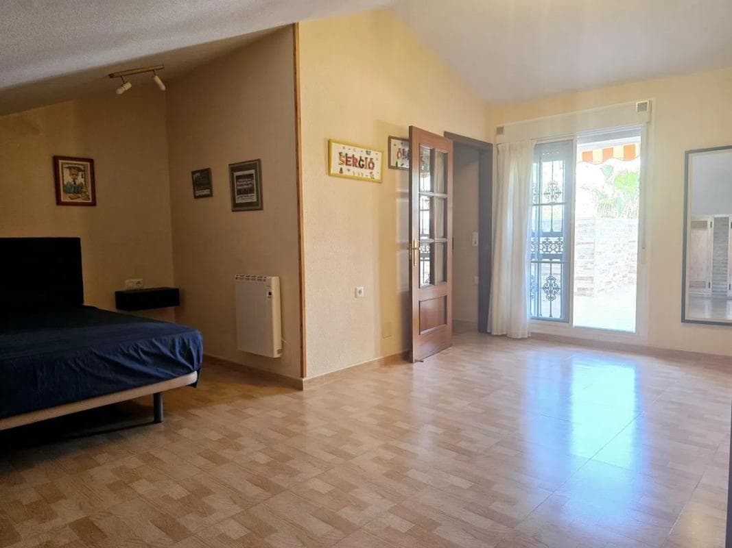 Sprzedaż niezależnego domku jednorodzinnego w Avenida del Indico, Benalmádena photo 5