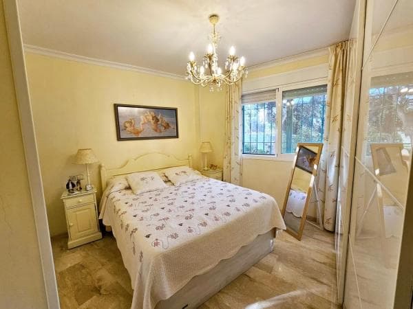 Продажа квартиры в Avenida Terramar Alto s/n, Бенальмадена thumbnail 2
