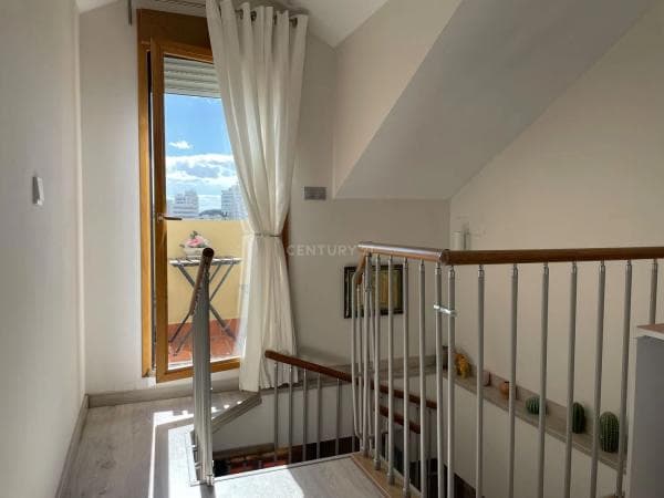 Apartment for sale in Calle las Flores, 2 -8, Benalmádena thumbnail 2