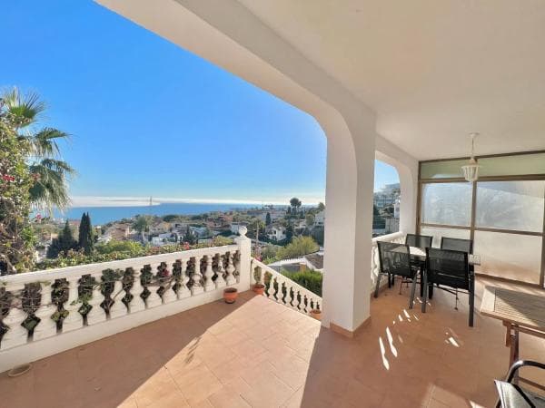 Chalet independiente en venta en Calle berlin, Benalmádena photo 1