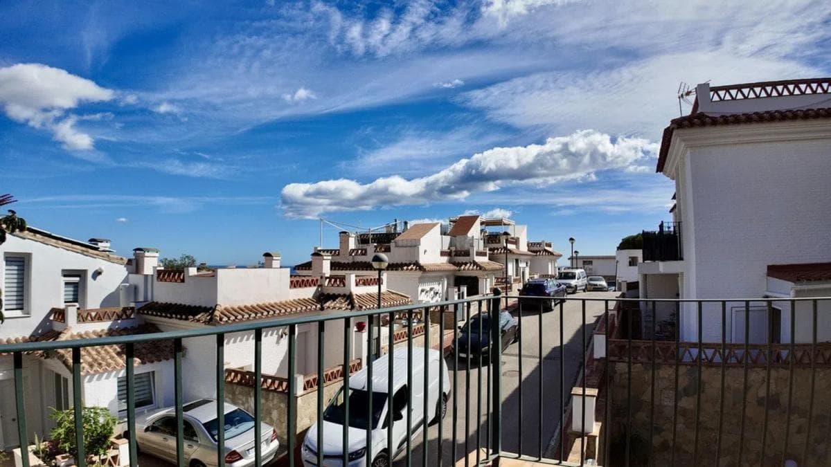 Venta de chalet independiente en Avenida de la Hacienda, Benalmádena
photo 3