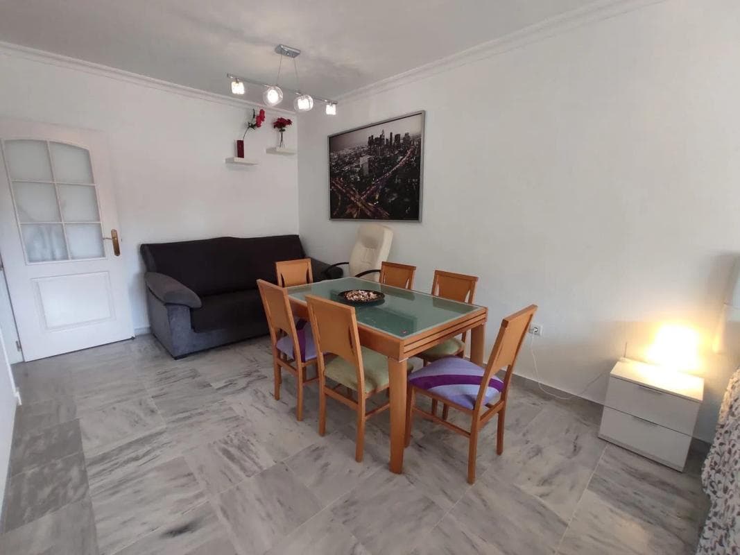 Продажа квартиры на Calle BABOR, Бенальмадена
photo 3