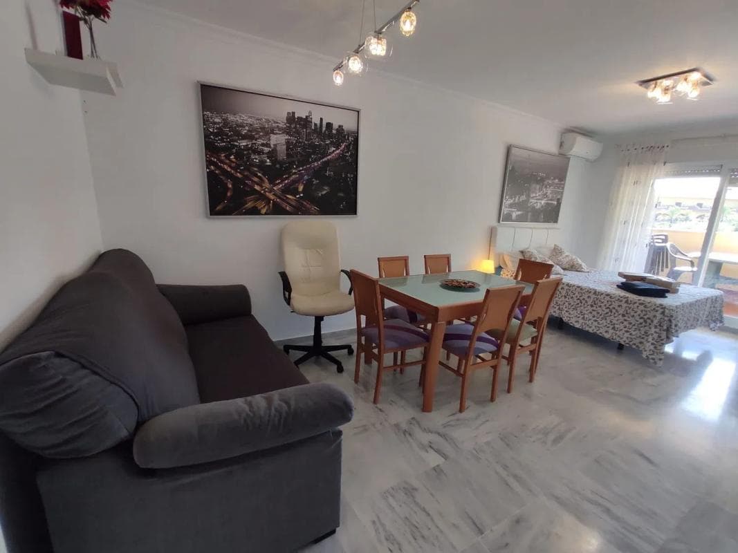 Продажа квартиры на Calle BABOR, Бенальмадена
photo 4