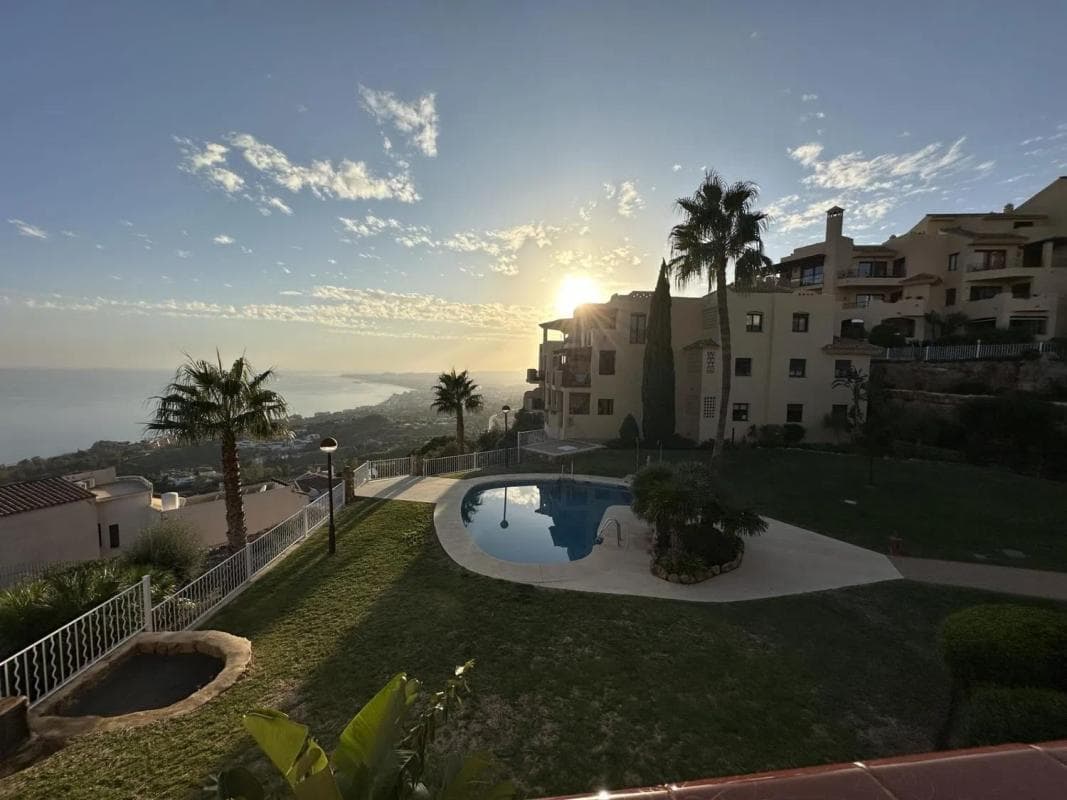 Продажа квартиры на Barrio Los Nadales - Tio Charles, Бенальмадена
photo 4