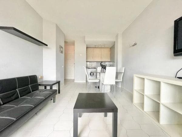 Apartment for sale in Solymar - Puerto Marina, Benalmádena thumbnail 2