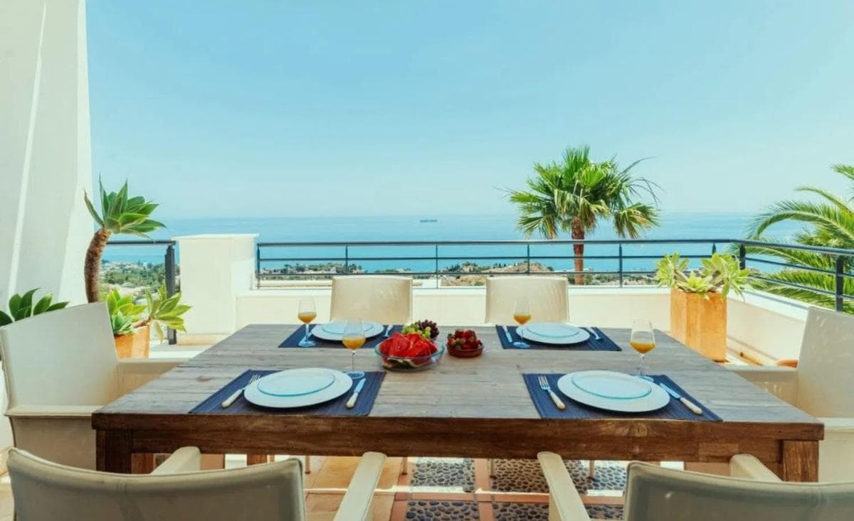 Sprzedaż niezależnego domku jednorodzinnego w Calle Rododendro s/n, Benalmádena photo 4