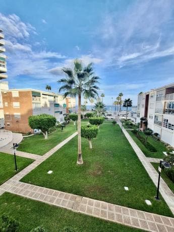 Piso en venta en Avenida del Sol s/n, Benalmádena photo 1