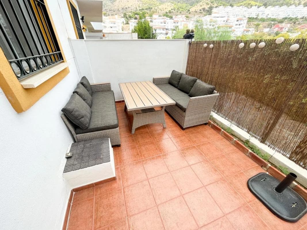 Продажа квартиры на Barrio Los Nadales - Tio Charles, Бенальмадена
photo 2