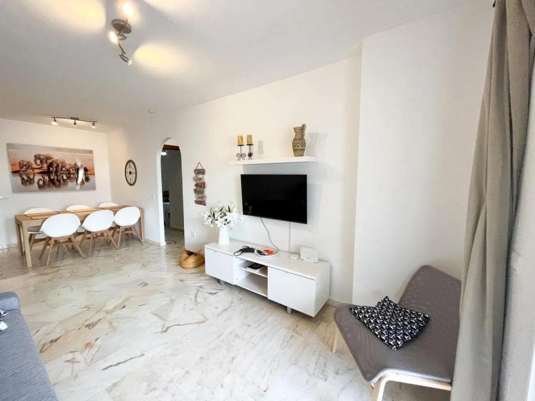 Продажа квартиры на Barrio Los Nadales - Tio Charles, Бенальмадена
photo 5