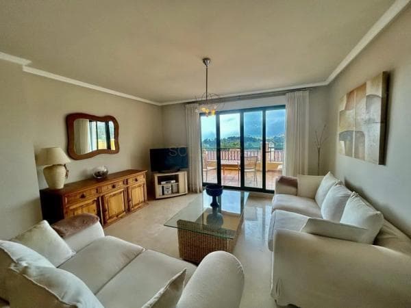 Piso en venta en Calle Marie Curie, Benalmádena photo 1
