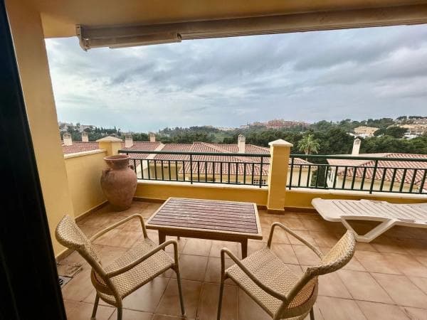 Piso en venta en Barrio Cortijo Torrequebrada, Benalmádena thumbnail 1