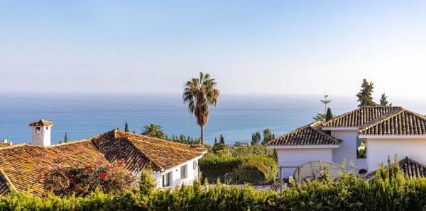 Chalet independiente en venta en El Higuerón - Capellanía, Benalmádena photo 1