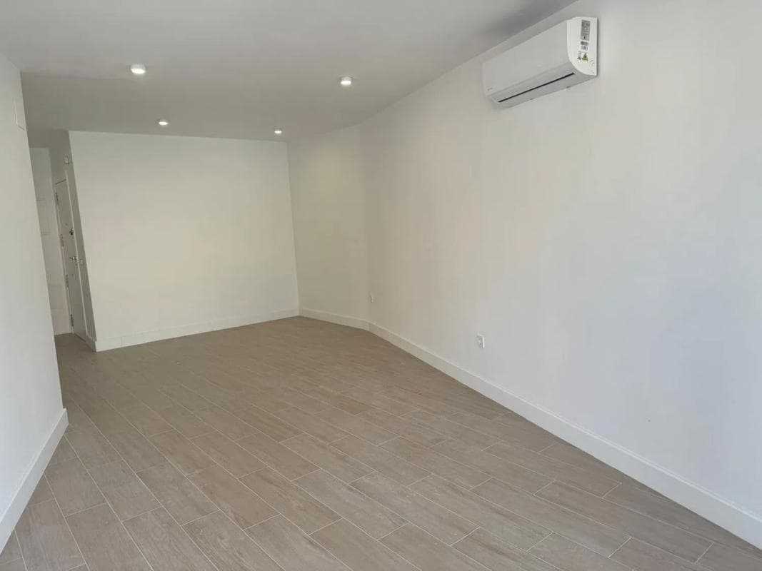 Venta de piso en Arroyo de la Miel, Benalmádena
photo 3