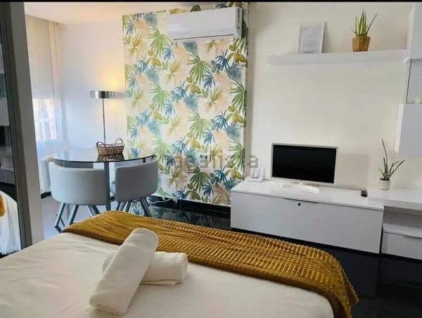 Estudio en venta en Avenida gamonal, Benalmádena thumbnail 1