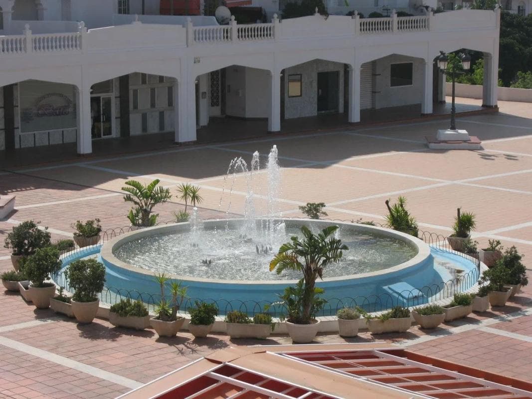 Sale of apartment in Avenida Ciudad de Melilla, Benalmádena
photo 2