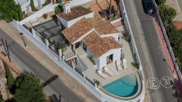 Chalet independiente en venta en El Higuerón - Capellanía, Benalmádena photo 1