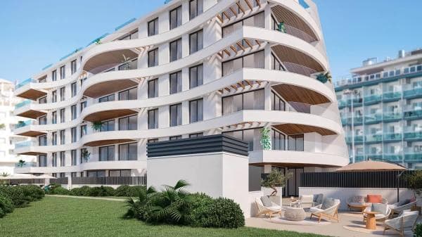 Chalet independiente en venta en Calle Ave Marina, Benalmádena thumbnail 1