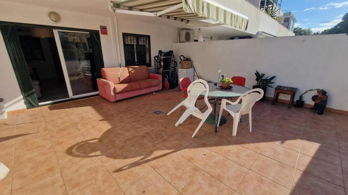 Venta de piso en Barrio Nueva Torrequebrada, Benalmádena
photo 2