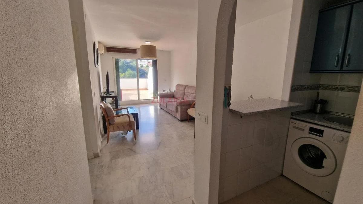 Venta de piso en Barrio Nueva Torrequebrada, Benalmádena
photo 5