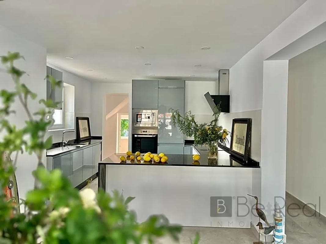 Sale of independent chalet in Calle Agata, Benalmádena
photo 4