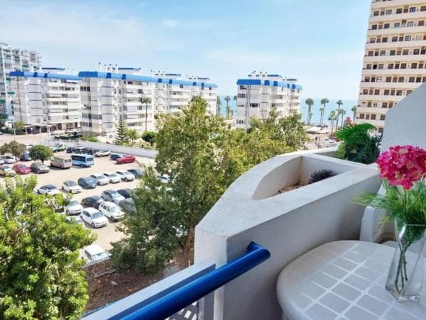 Piso en venta en Calle Torrealmádena, Benalmádena photo 1