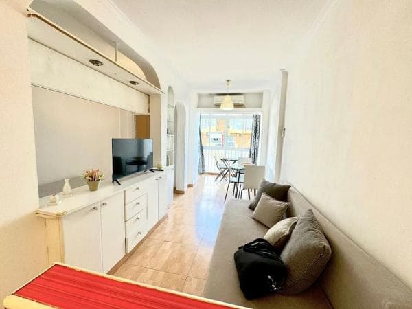 Estudio en venta en Avenida gamonal, Benalmádena thumbnail 1