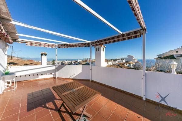 Chalet independiente en venta en Barrio Centro, Benalmádena photo 1