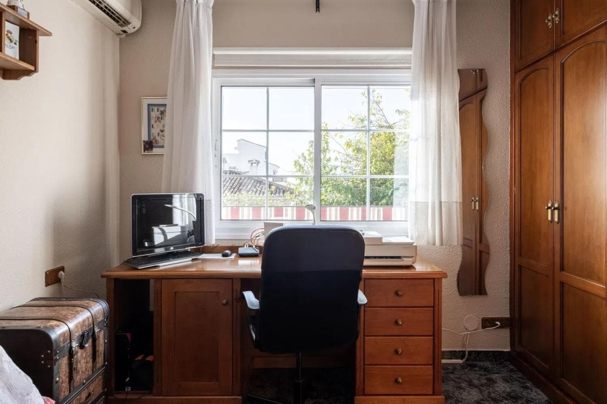 Продажа отдельного шале в Barrio Centro, Бенальмадена photo 5