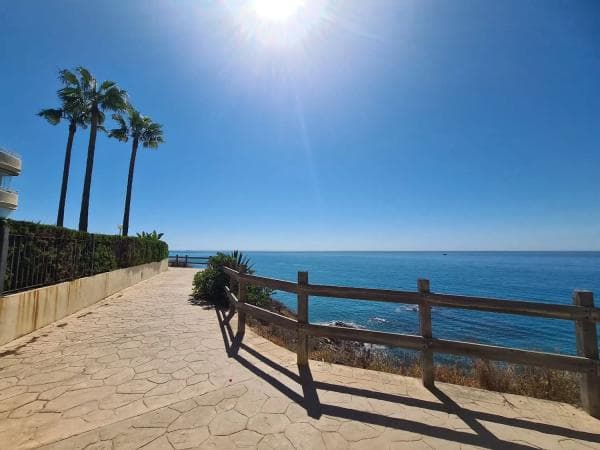 Piso en venta en Barrio Nueva Torrequebrada, Benalmádena photo 1
