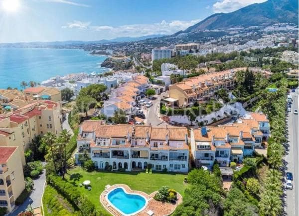 Chalet independiente en venta en Avenida de Europa s/n, Benalmádena photo 1
