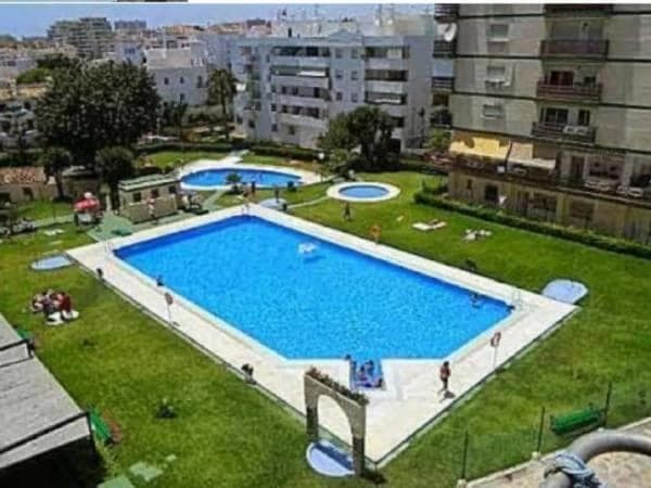 Piso en venta en Calle las Naciones, 10, Benalmádena photo 1