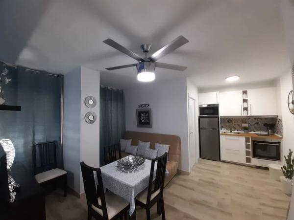 Piso en venta en Calle las Naciones, 10, Benalmádena thumbnail 2