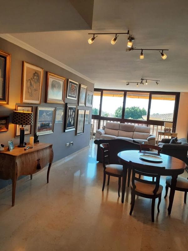 Sale of apartment in María Zambrano, 9, Benalmádena
photo 2