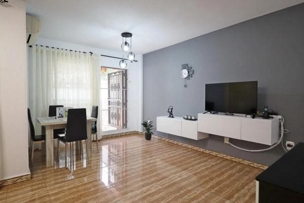 Detached villa for sale in Avenida del Indico, Benalmádena thumbnail 1