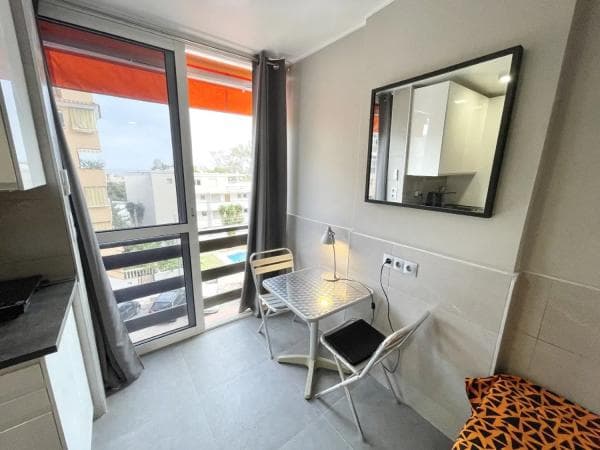 Estudio en venta en Calle las Naciones, Benalmádena thumbnail 1