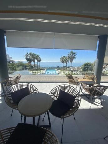 Chalet independiente en venta en Calle Macadamia, Benalmádena photo 1