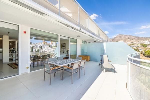 Piso en venta en Avenida Manuel Mena Palma, Benalmádena thumbnail 2
