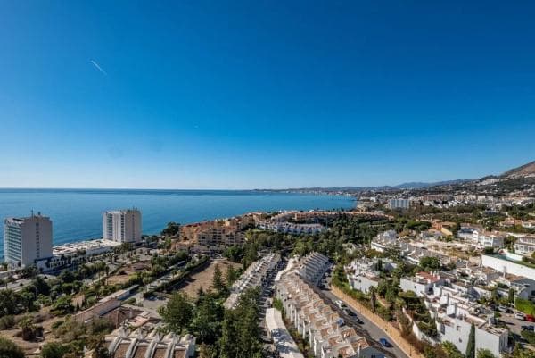 Piso en venta en Calle El Coloso, Benalmádena thumbnail 1