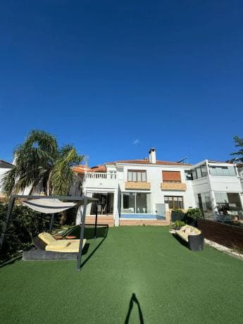 Chalet independiente en venta en Avenida del Higuerón, Benalmádena photo 1