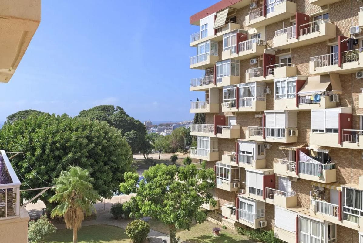 Venta de piso en Parque de la Paloma, Benalmádena
photo 2