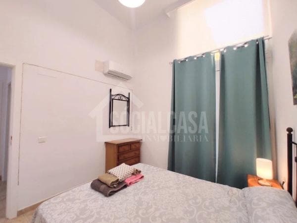 Piso en venta en Arroyo de la Miel, Benalmádena thumbnail 2
