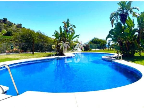 Piso en venta en Calle Espiga, Benalmádena thumbnail 1
