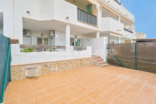 Piso en venta en Barrio Cortijo Torrequebrada, Benalmádena thumbnail 1