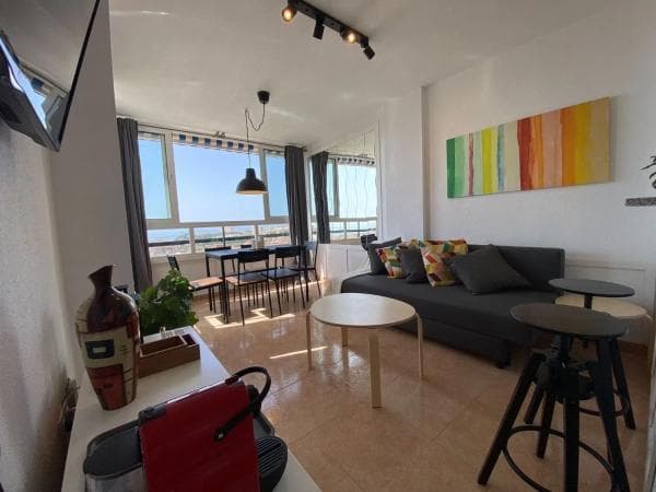 Piso en venta en Avenida de la Estacion, Benalmádena photo 1