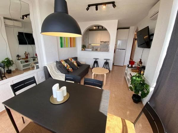Piso en venta en Avenida de la Estacion, Benalmádena thumbnail 1