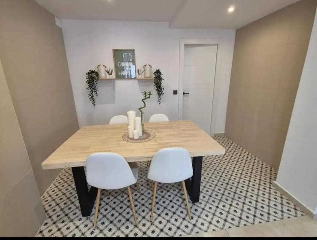 Venta de piso en Calle Velarde, Benalmádena
photo 4